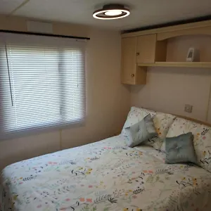 Mo S Den Static Caravan Golden Sands Holiday home
